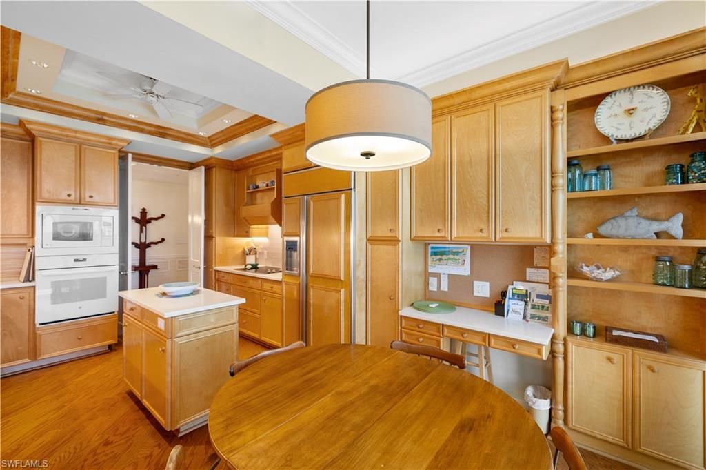 7515 Pelican Bay Blvd, Unit PH D, Naples, FL 34108 Photo