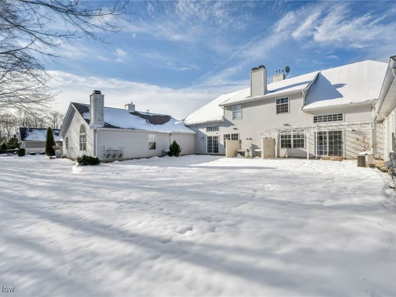 7568 Monterey Bay, Unit 4, Mentor on the Lake, OH 44060 Photo 36