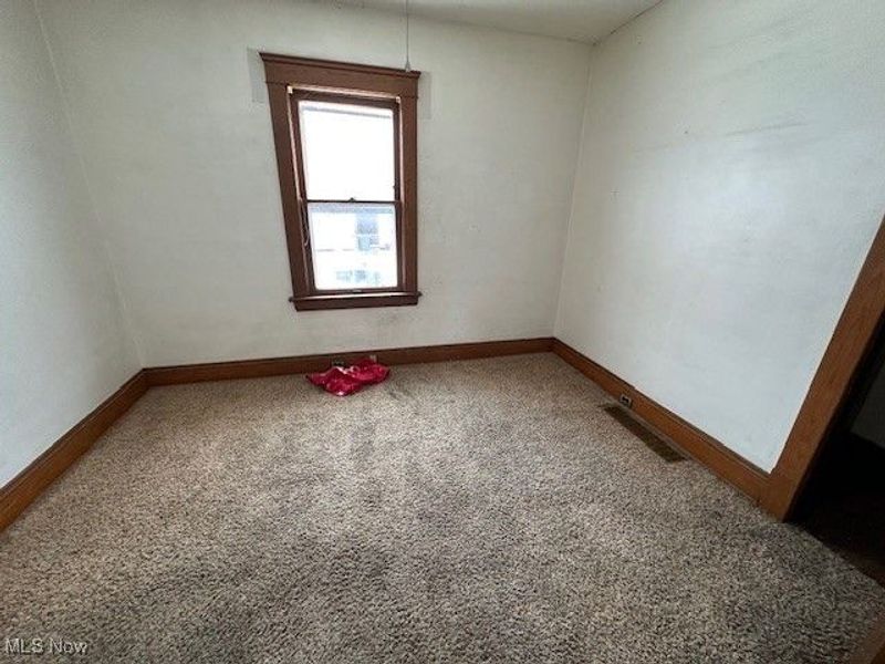 5295 Harvard Avenue, Newburgh Heights, OH 44105 Photo 10