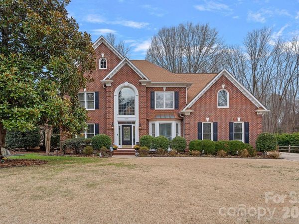 12415 Darby Chase Drive, Charlotte, NC 28277