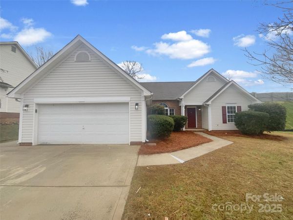 121 Shining Armor Court, Mooresville, NC 28117