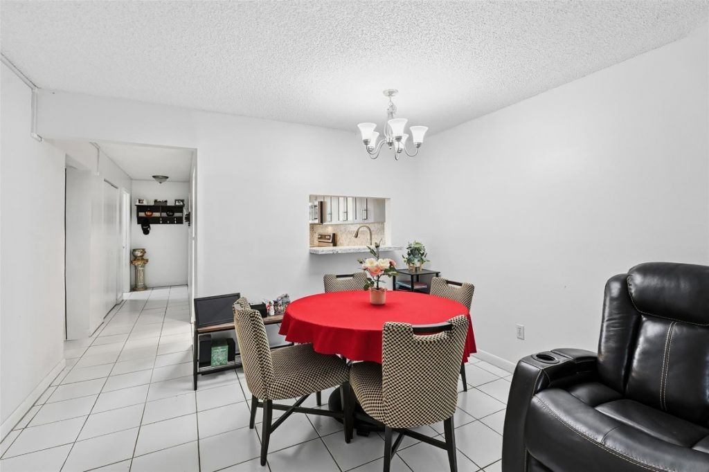 7500 NW 17th Street, Unit 110, Plantation, FL 33313 Photo