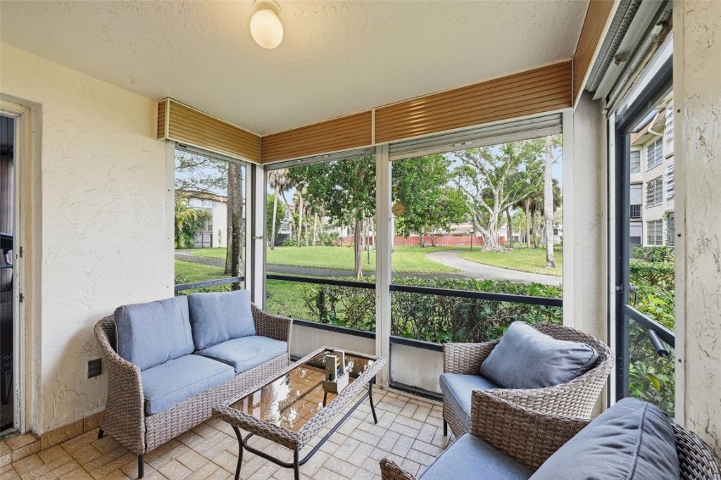 7500 NW 17th Street, Unit 110, Plantation, FL 33313 Photo