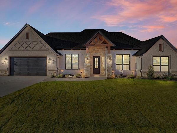 2408 Candlestick Drive, Granbury, TX 76049