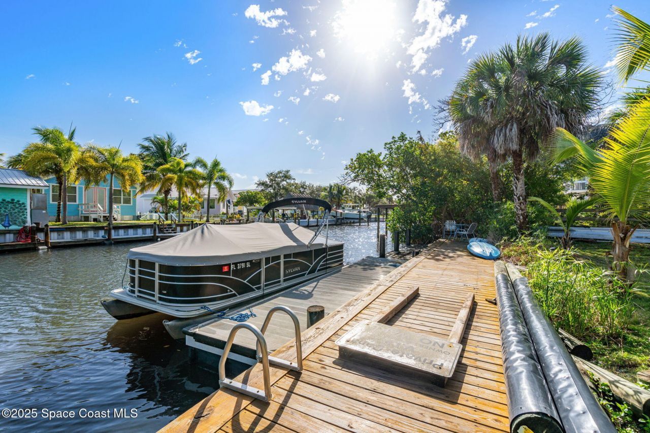 42 Vip Island Unit A, Grant-valkaria, FL 32949 Photo