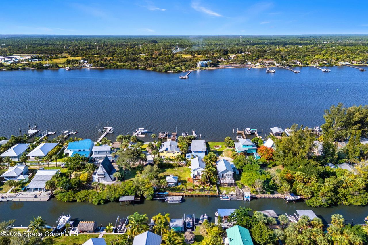 42 Vip Island Unit A, Grant-valkaria, FL 32949 Photo