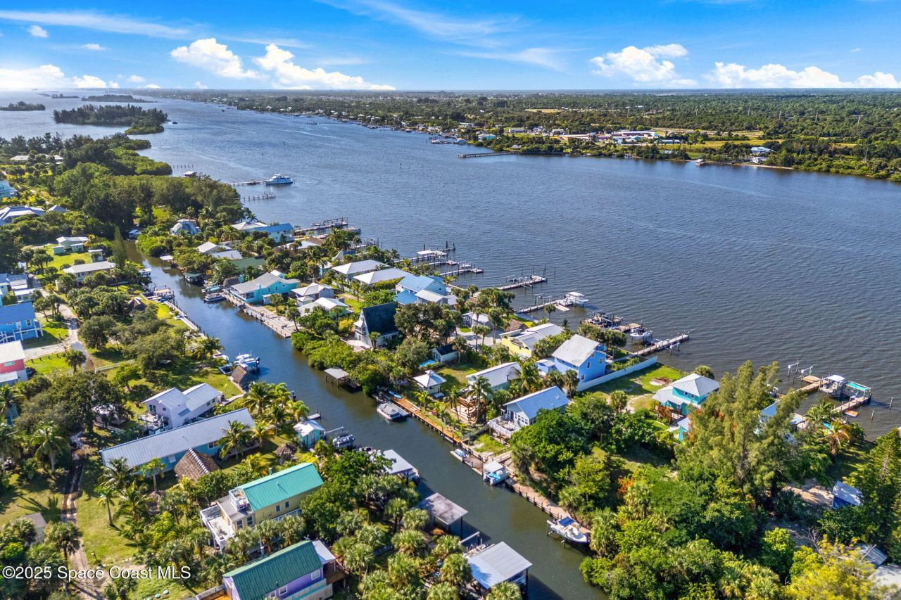 42 Vip Island Unit A, Grant-valkaria, FL 32949 Photo