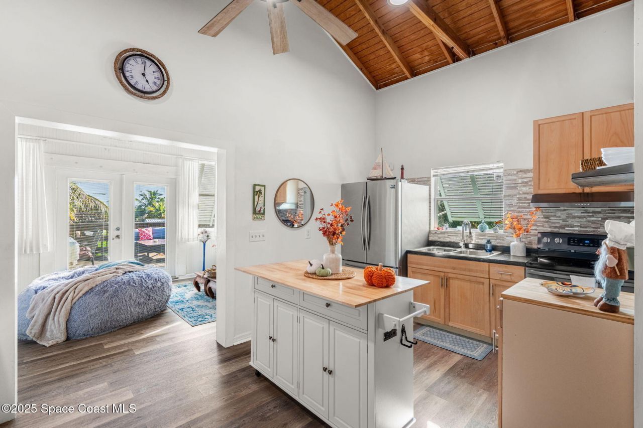 42 Vip Island Unit A, Grant-valkaria, FL 32949 Photo