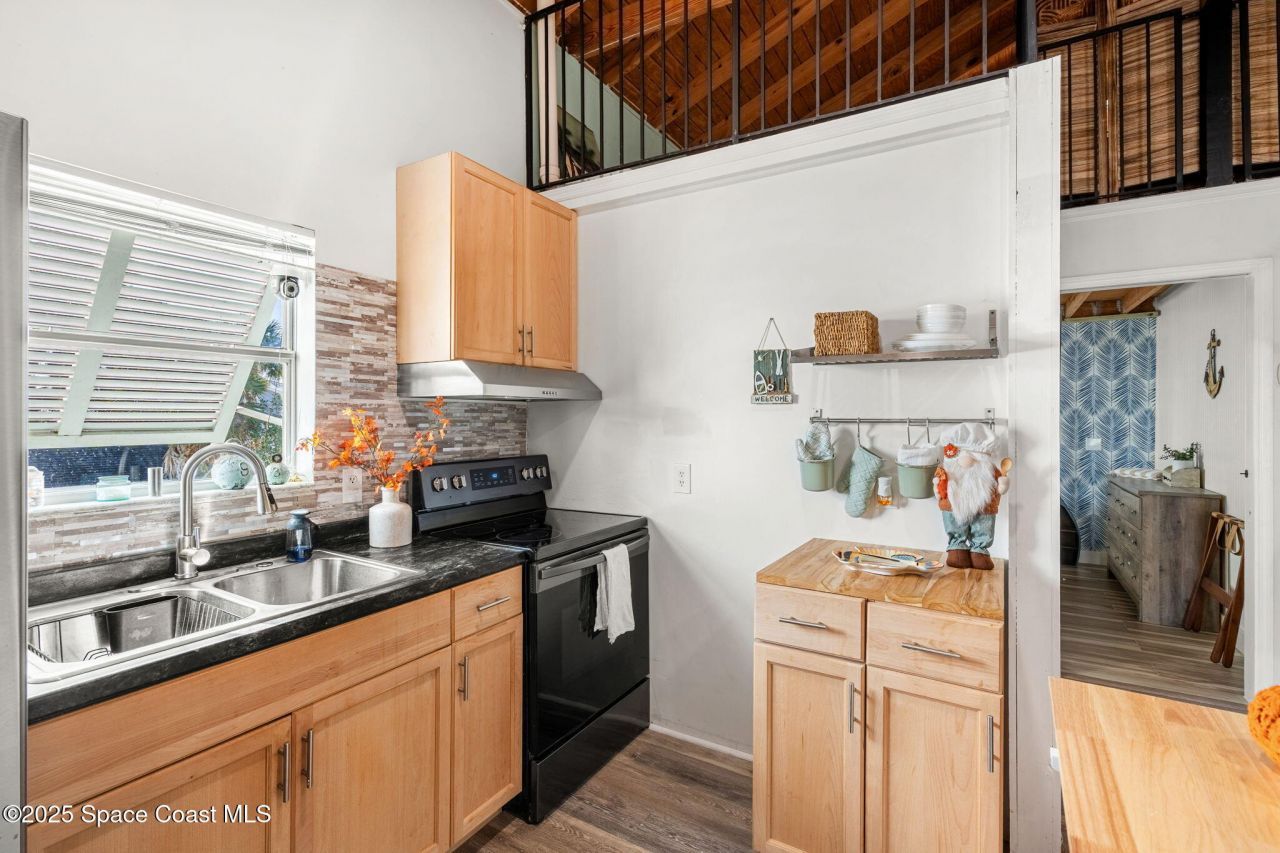 42 Vip Island Unit A, Grant-valkaria, FL 32949 Photo