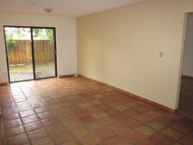 13224 SW 10 Te , Miami, FL 33184 Photo