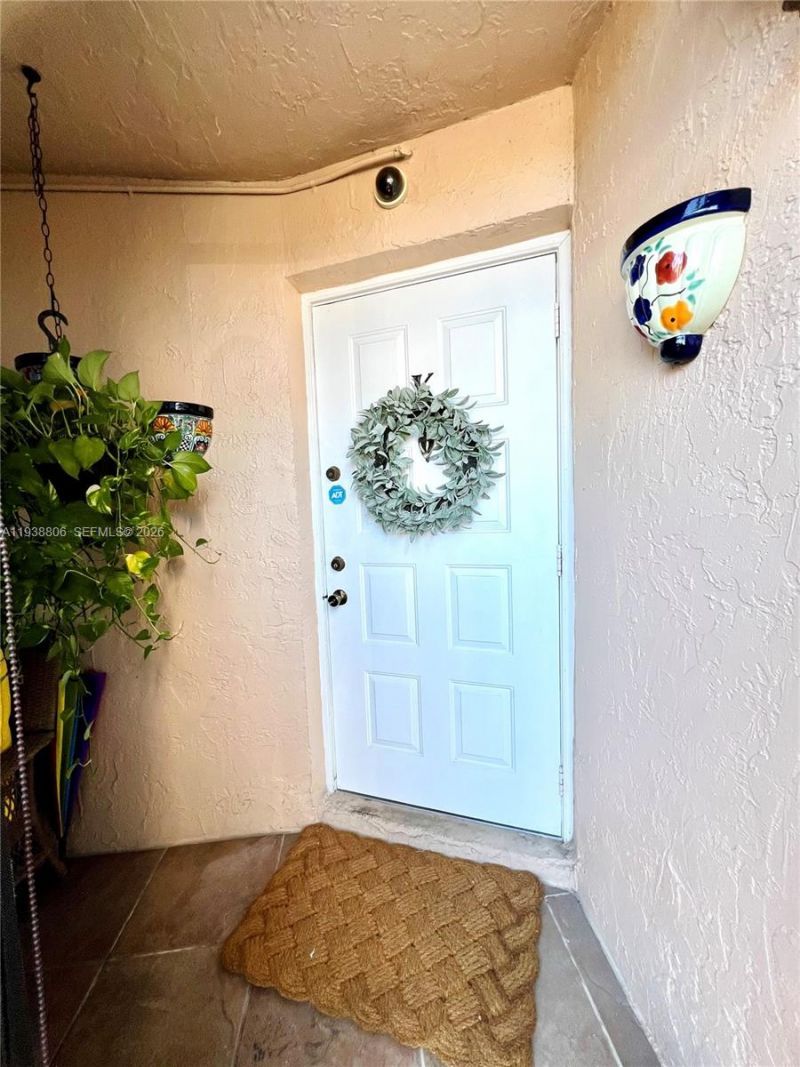 1190 Washington Cir, Unit 1190K, Homestead, FL 33034 Photo