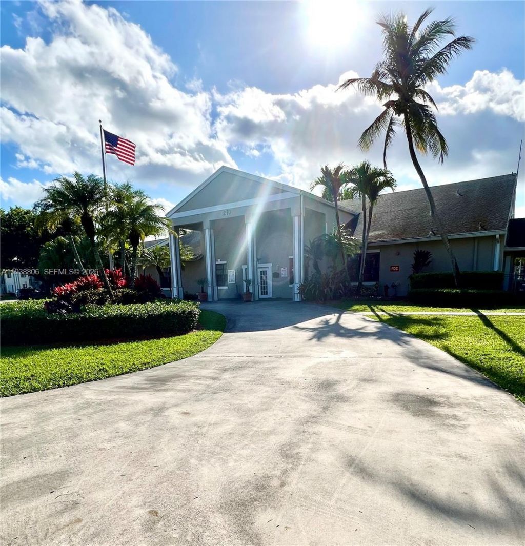 1190 Washington Cir, Unit 1190K, Homestead, FL 33034 Photo