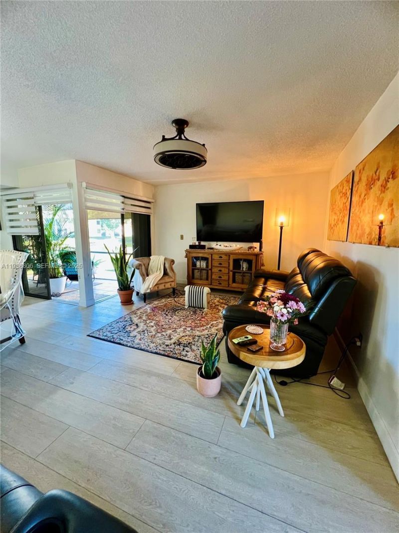 1190 Washington Cir, Unit 1190K, Homestead, FL 33034 Photo