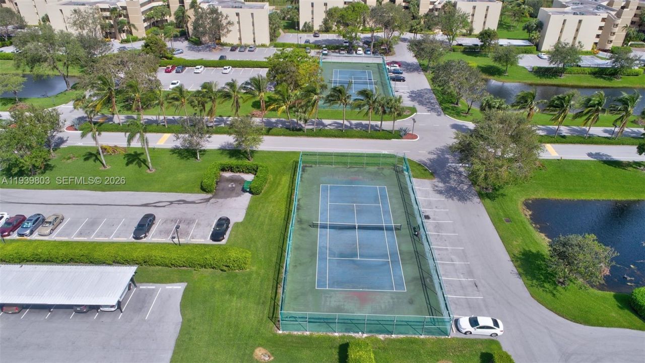 5901 Camino Del Sol , Unit 207, Boca Raton, FL 33433 Photo