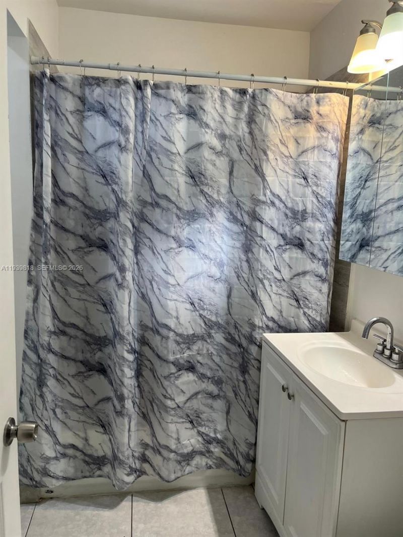 2116 Monroe Ter, Hollywood, FL 33020 Photo