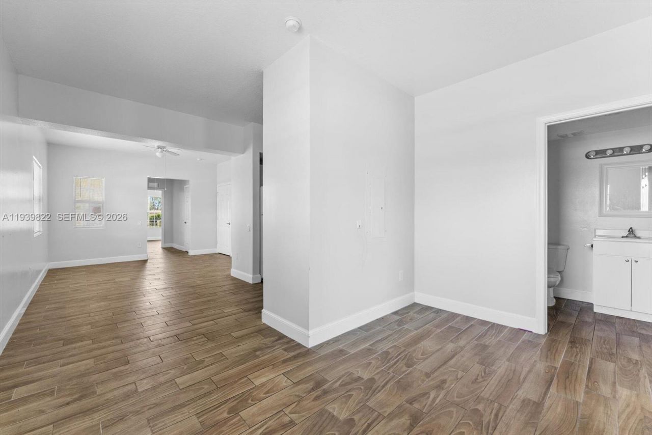 56 W 12th St, Riviera Beach, FL 33404 Photo