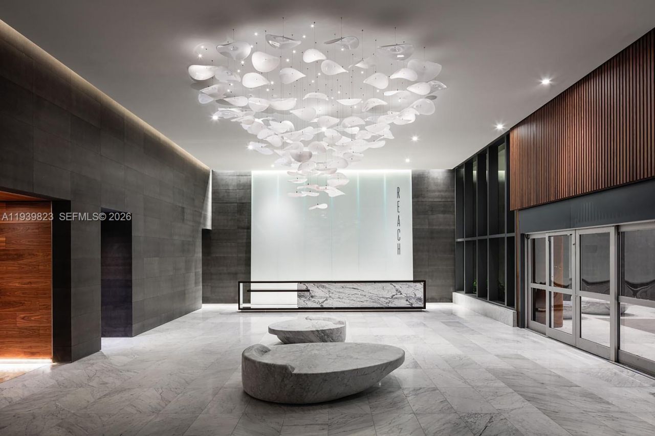 88 SW 7th St , Unit 3405, Miami, FL 33130 Photo