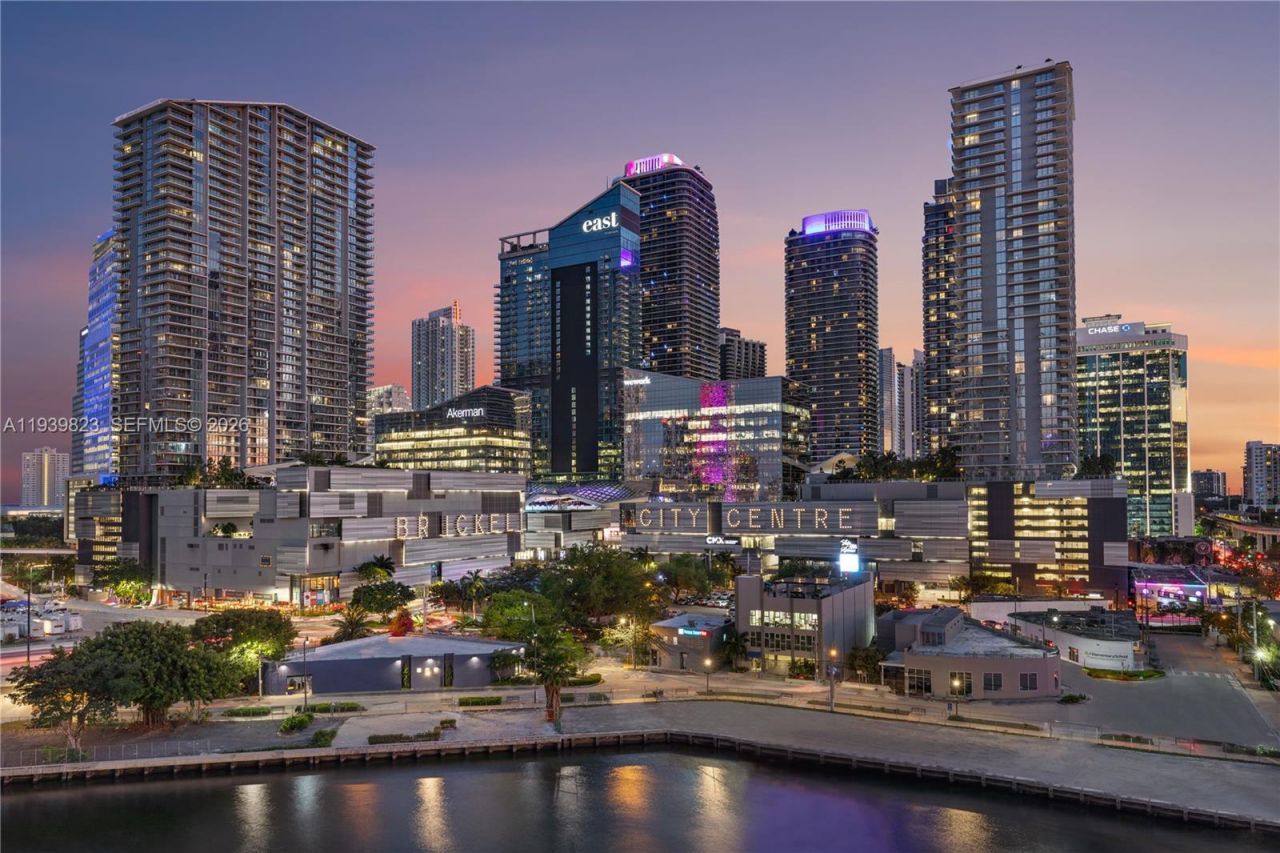 88 SW 7th St , Unit 3405, Miami, FL 33130 Photo