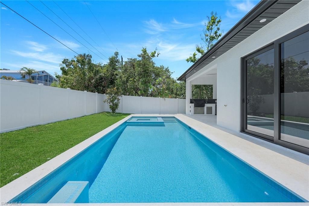 1312 Trail Terrace Dr, Naples, FL 34103 Photo