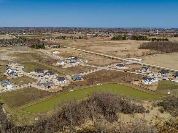 9747 MIGRATORY COURT, Unit Lt7, Mequon, WI 53097