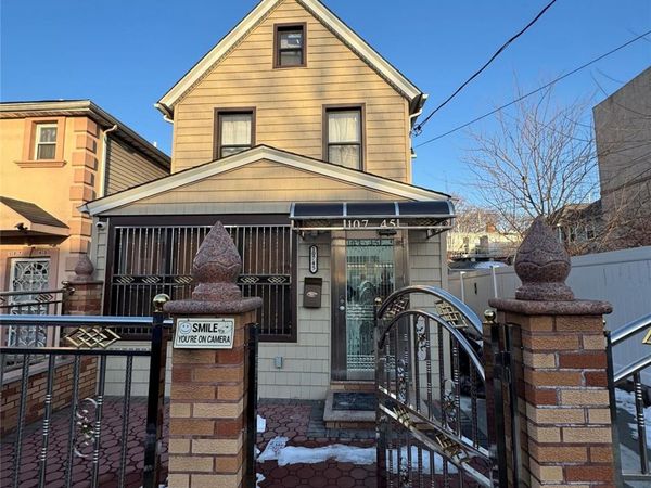 107-45 157th Street, Unit 2nd floor, Jamaica, NY 11433