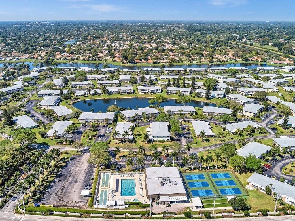 1541 NW 20th Avenue, Unit 101, Delray Beach, FL 33445 Photo