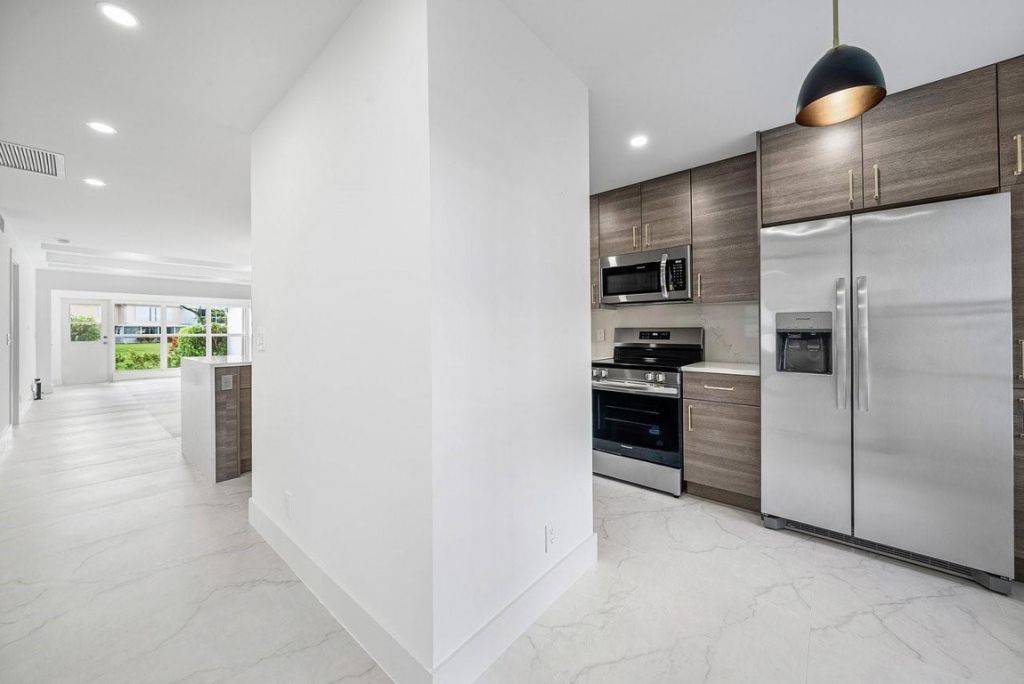 1541 NW 20th Avenue, Unit 101, Delray Beach, FL 33445 Photo