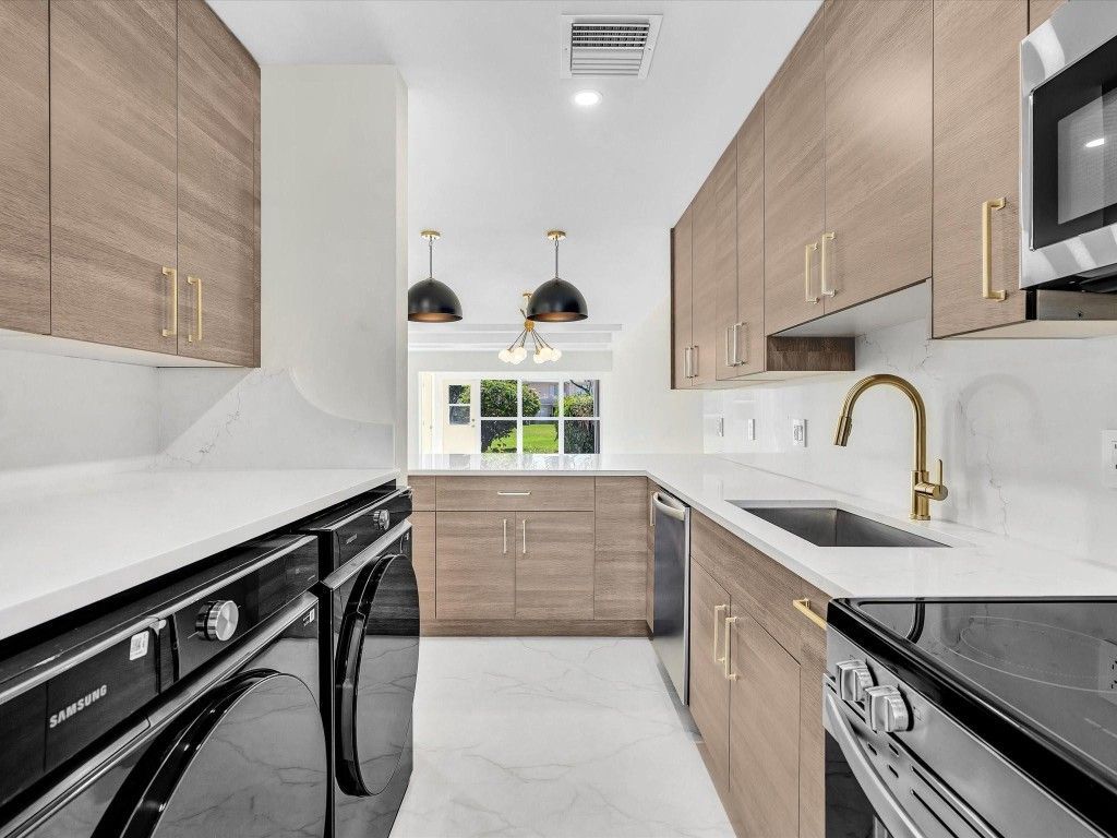 1541 NW 20th Avenue, Unit 101, Delray Beach, FL 33445 Photo