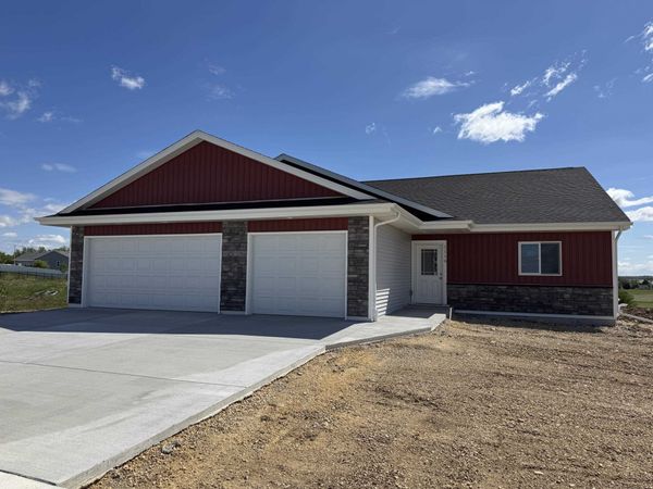 1110 Red Hawk Drive, Milton, WI 53563