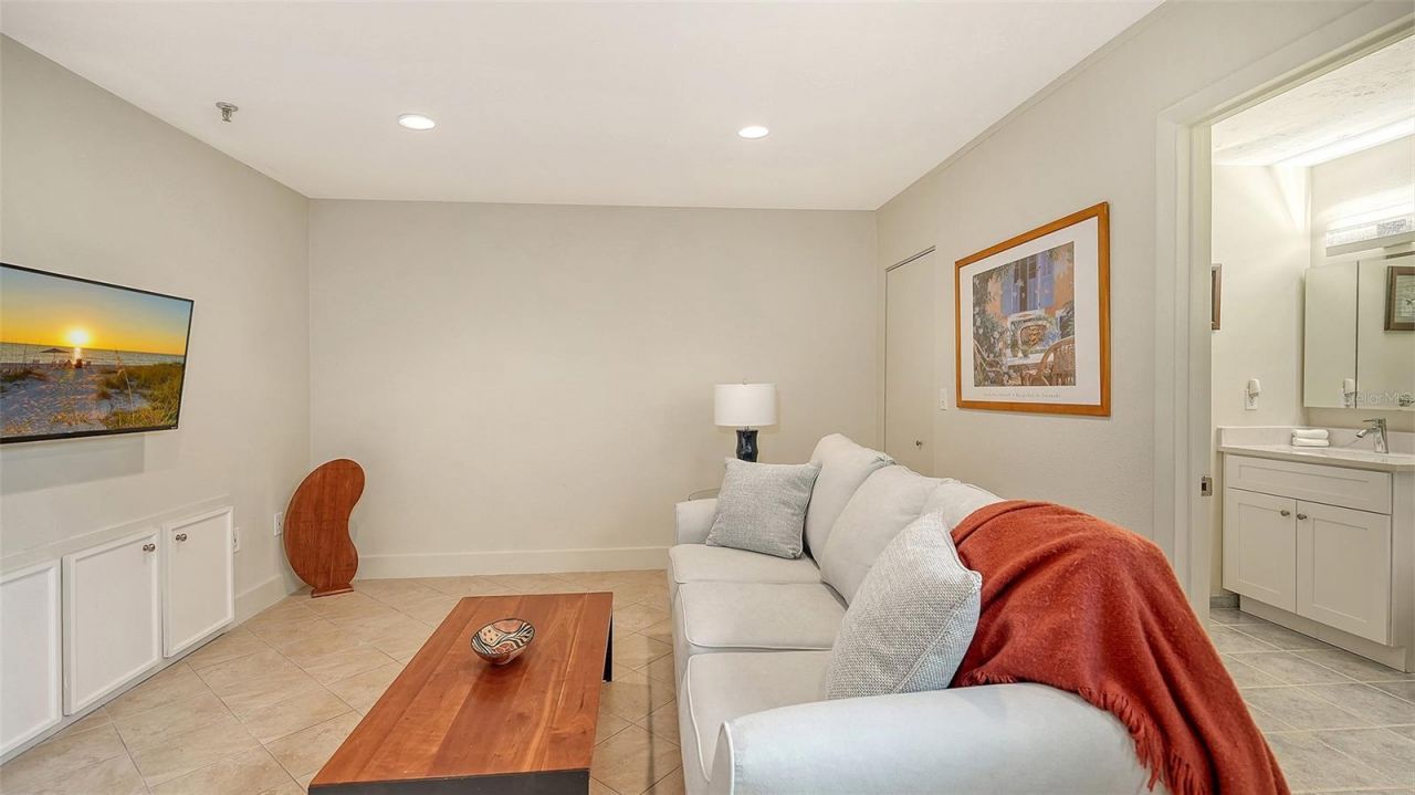 1916 Harbourside Drive, Unit 803, Longboat Key, FL 34228 Photo