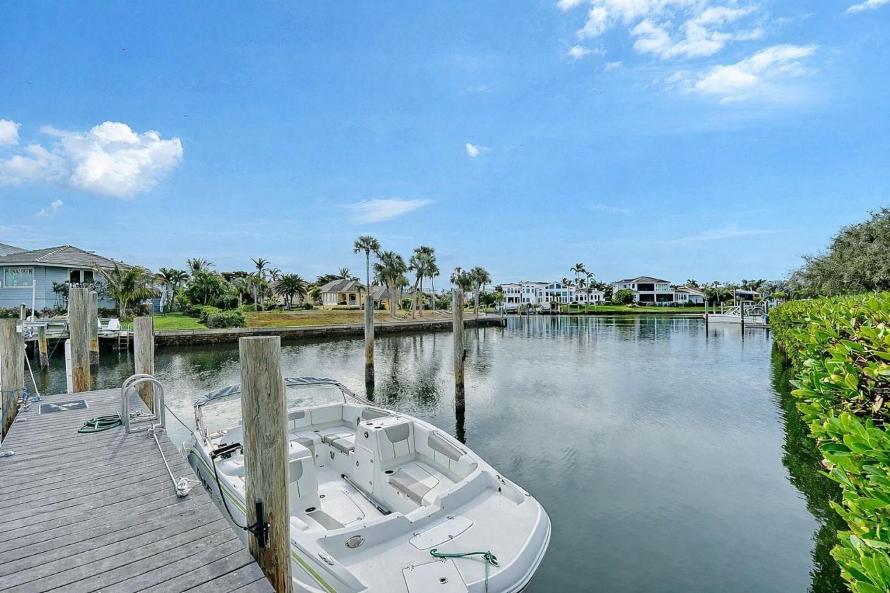 1916 Harbourside Drive, Unit 803, Longboat Key, FL 34228 Photo