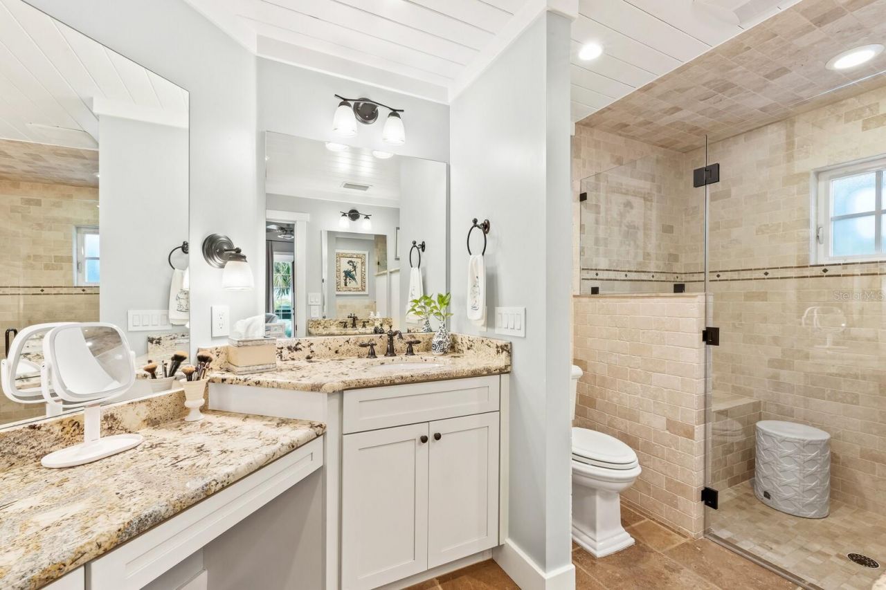 760 E Railroad Avenue, Boca Grande, FL 33921 Photo