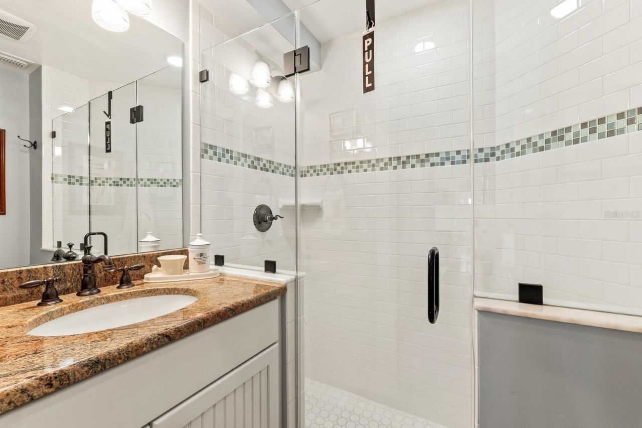 760 E Railroad Avenue, Boca Grande, FL 33921 Photo