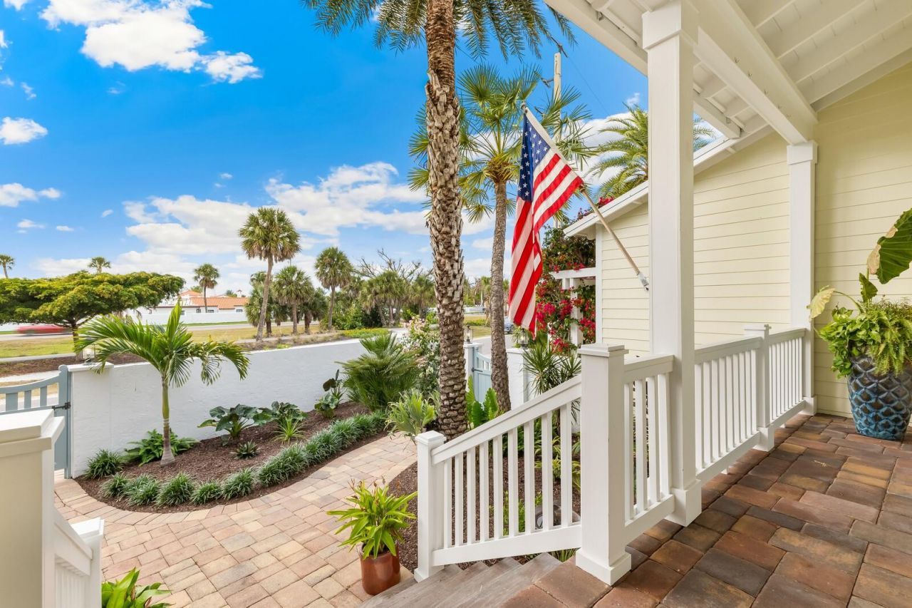 760 E Railroad Avenue, Boca Grande, FL 33921 Photo