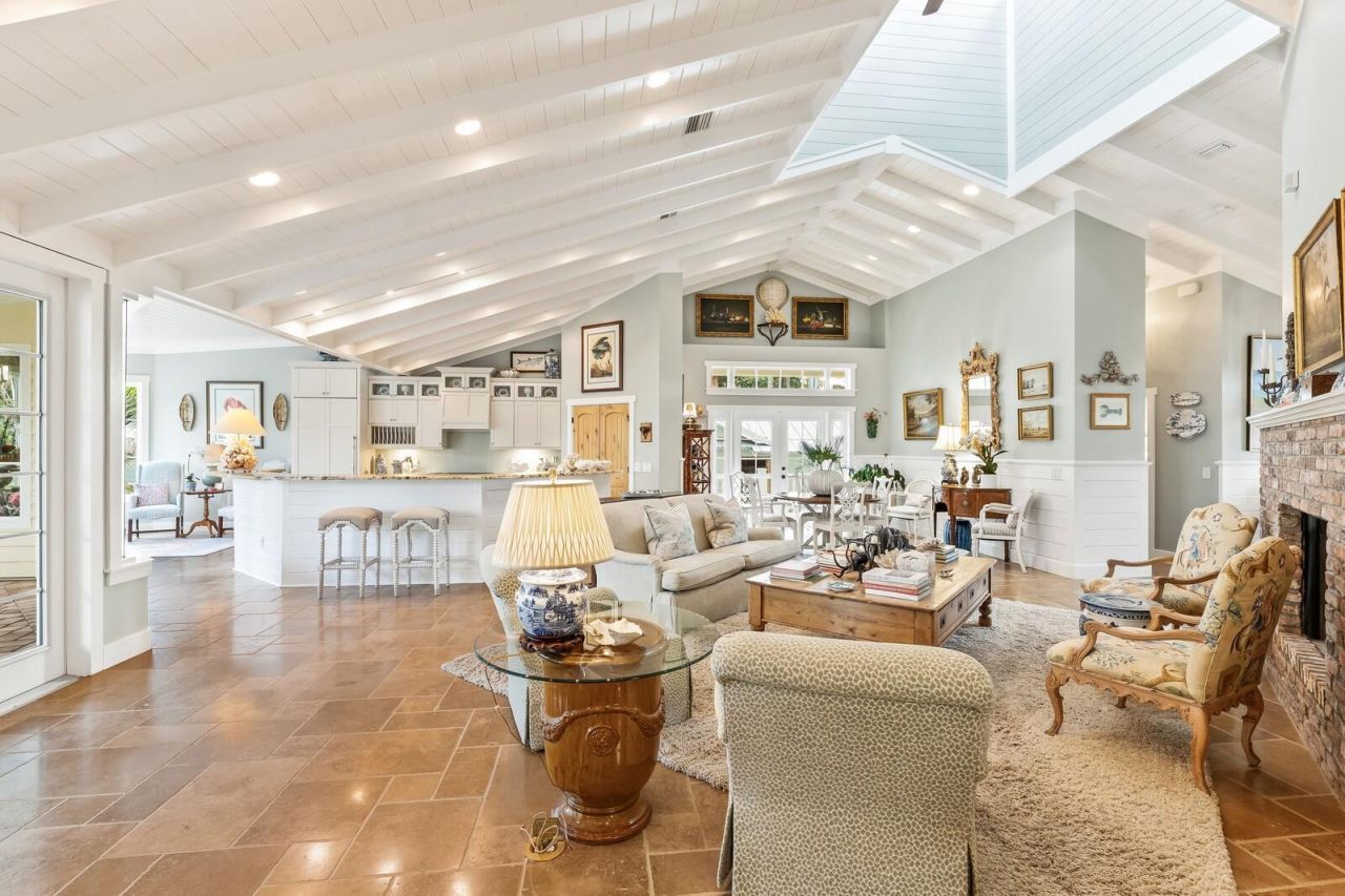 760 E Railroad Avenue, Boca Grande, FL 33921 Photo