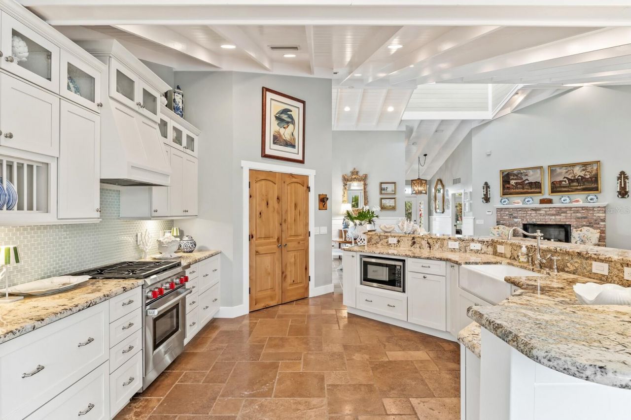 760 E Railroad Avenue, Boca Grande, FL 33921 Photo