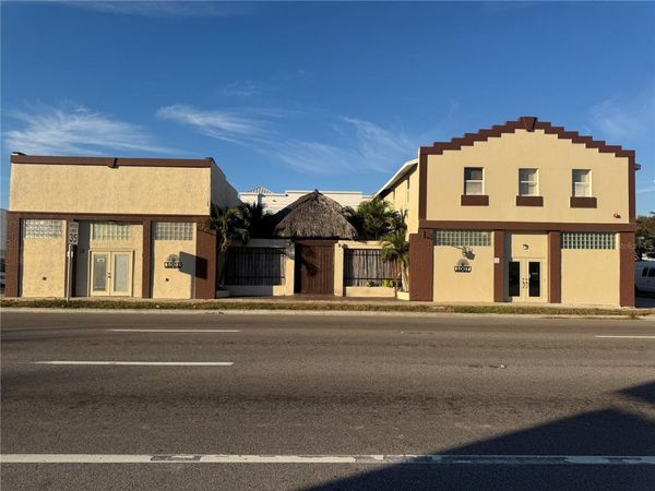 1001 & 1007 MANATEE AVENUE E, BRADENTON, FL 34208