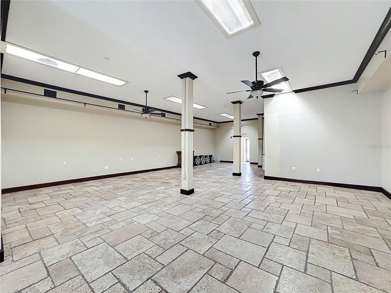 1001 & 1007 Manatee Avenue E, Bradenton, FL 34208 Photo