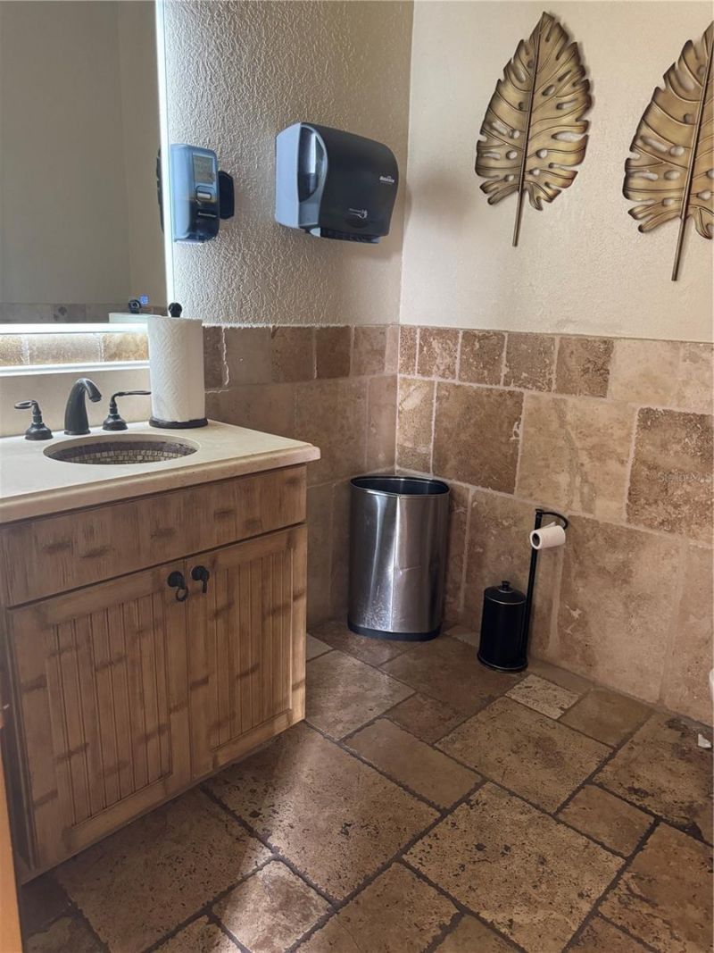 1001 & 1007 Manatee Avenue E, Bradenton, FL 34208 Photo