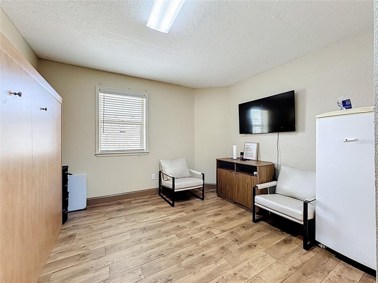 1001 & 1007 Manatee Avenue E, Bradenton, FL 34208 Photo