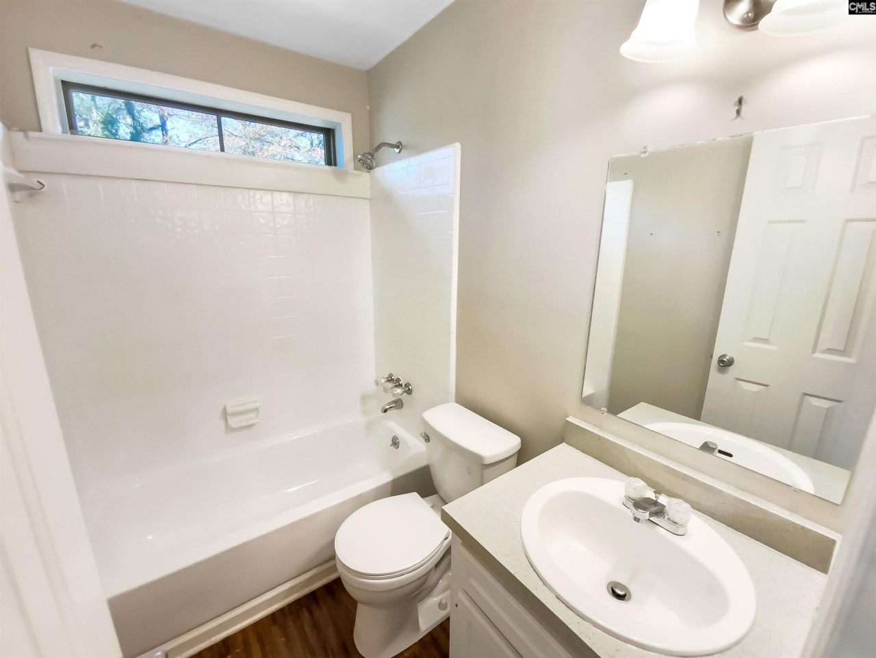 269 Conrad Circle Photo 6