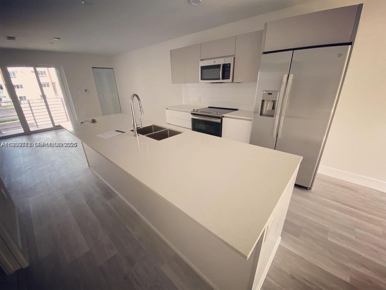 2505 NE 193rd St, Unit 4204, Aventura, FL 33180 Photo