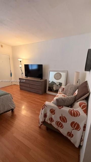 653 Michigan Ave, Unit 10, Miami Beach, FL 33139 Photo