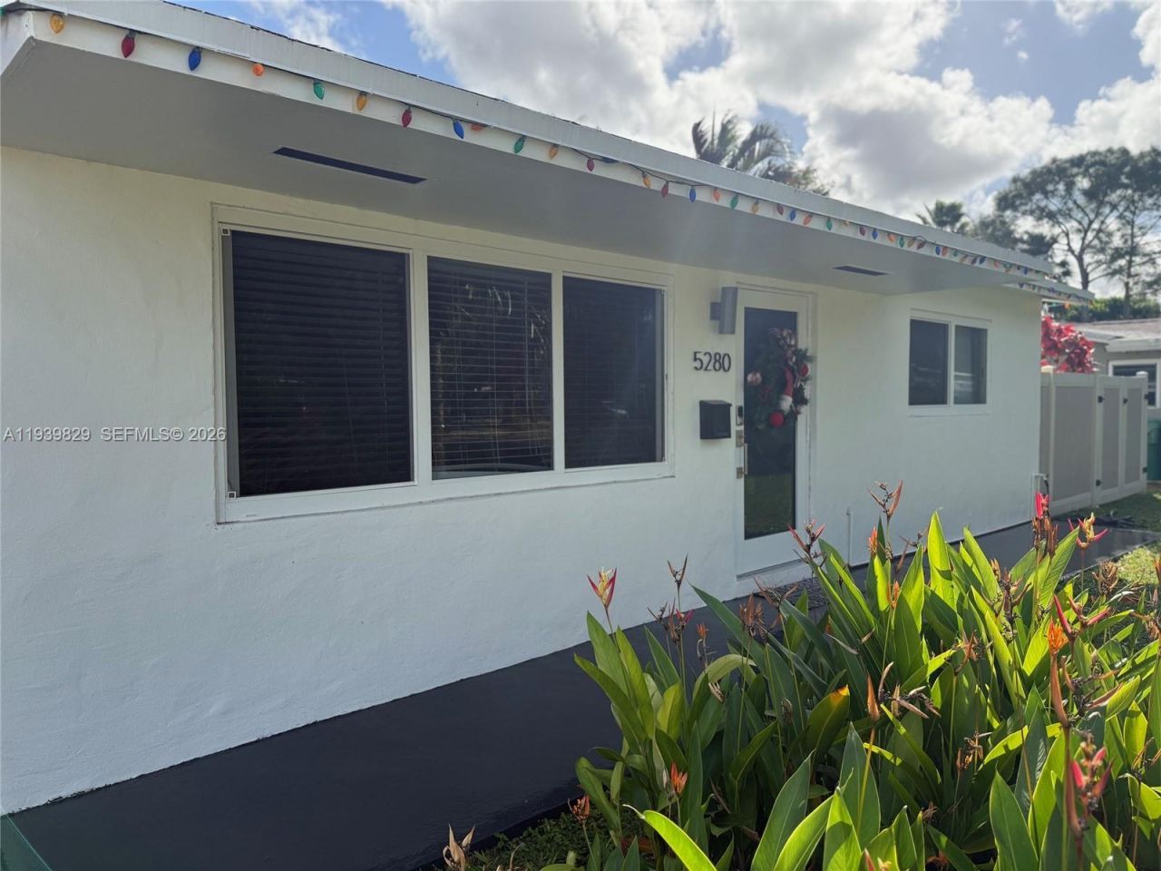 5280 SW 92nd Ter, Cooper City, FL 33328 Photo