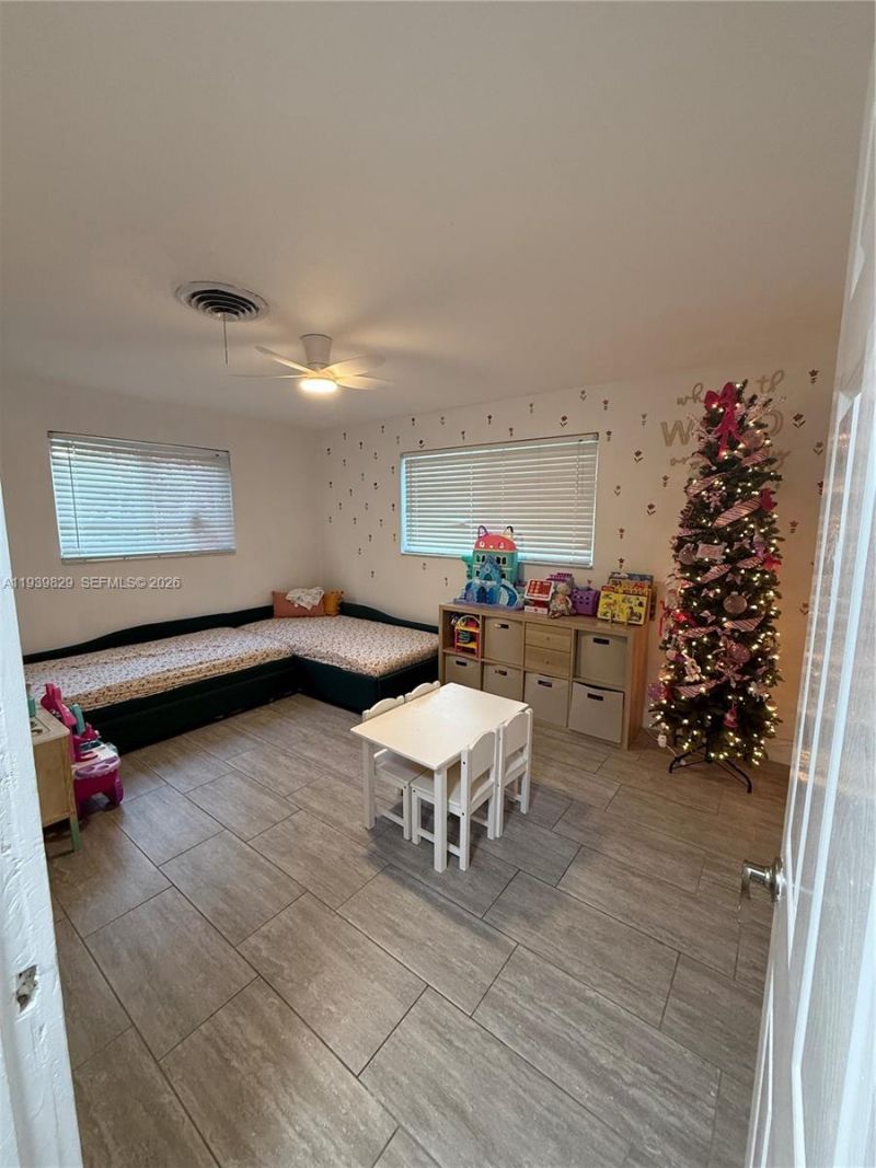 5280 SW 92nd Ter, Cooper City, FL 33328 Photo