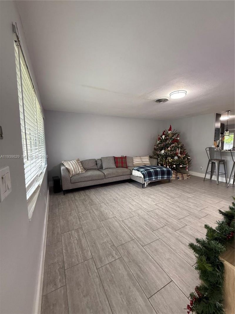 5280 SW 92nd Ter, Cooper City, FL 33328 Photo