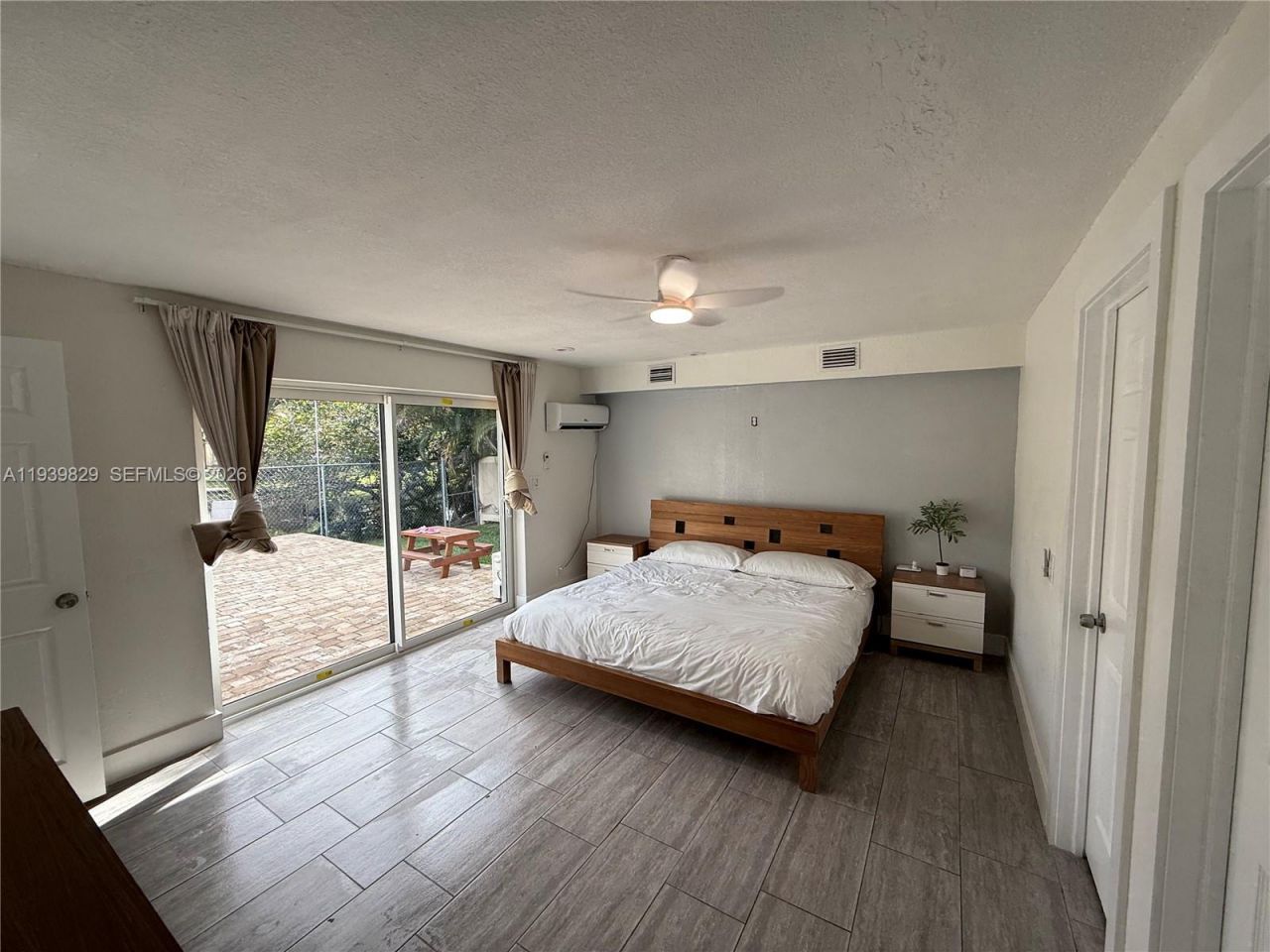 5280 SW 92nd Ter, Cooper City, FL 33328 Photo