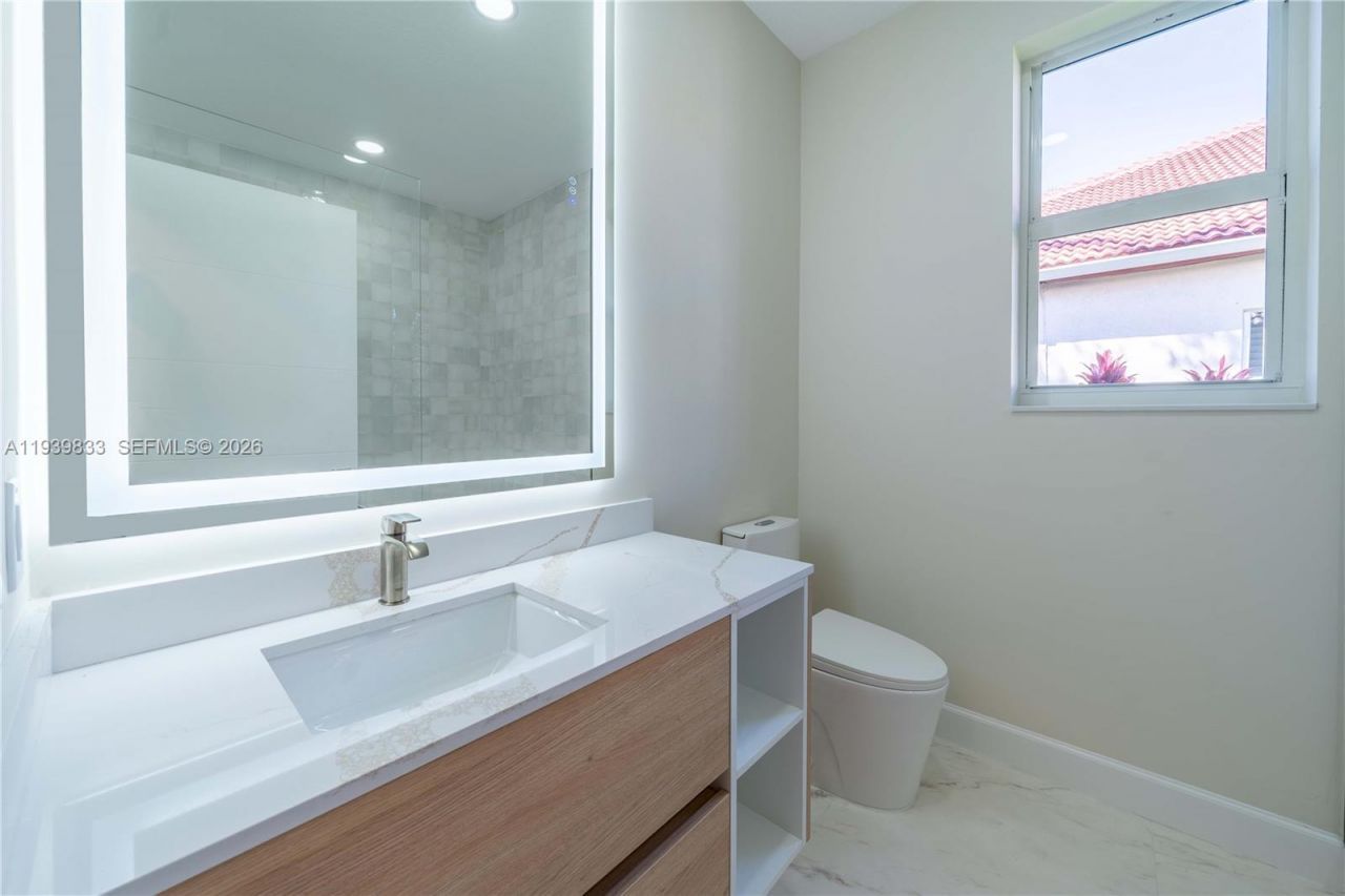 8041 Bermuda Point Ln, Davie, FL 33328 Photo