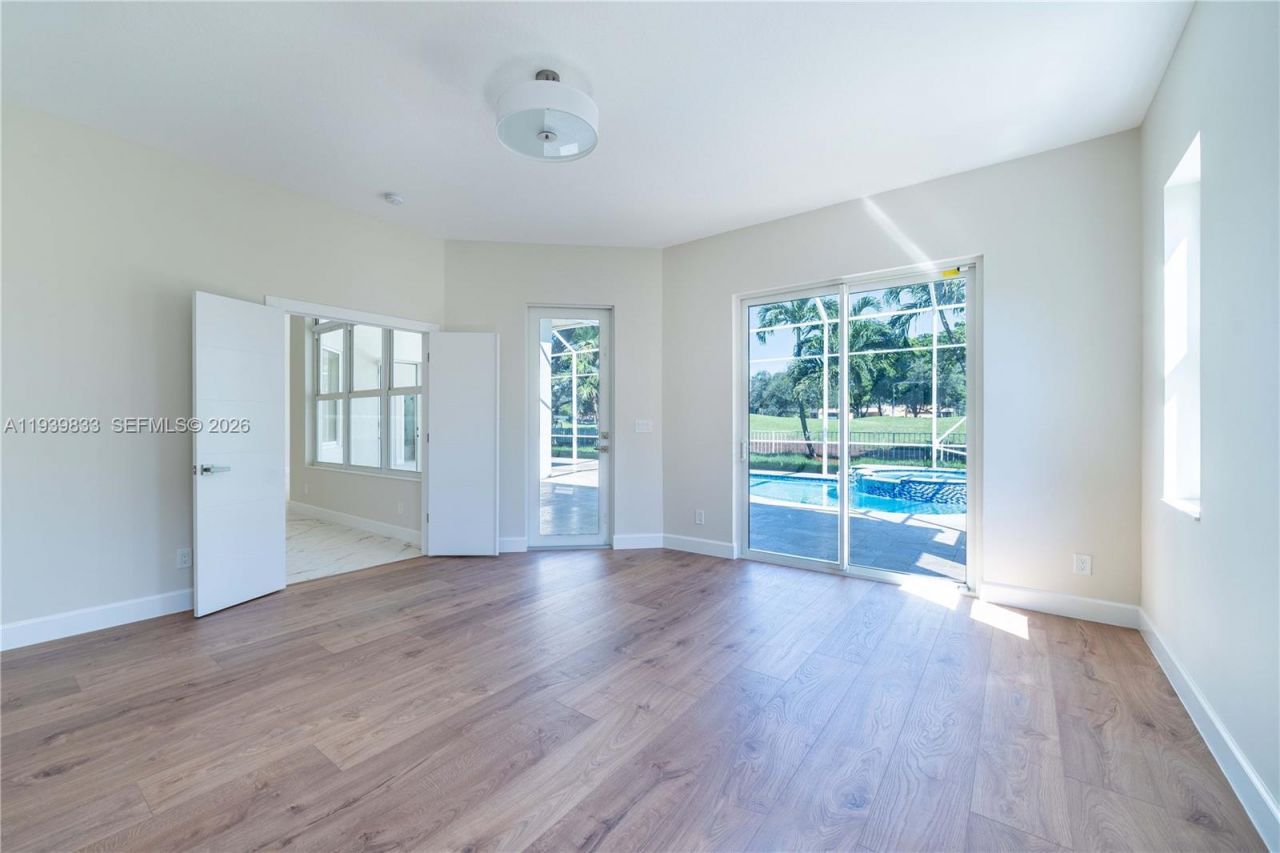 8041 Bermuda Point Ln, Davie, FL 33328 Photo