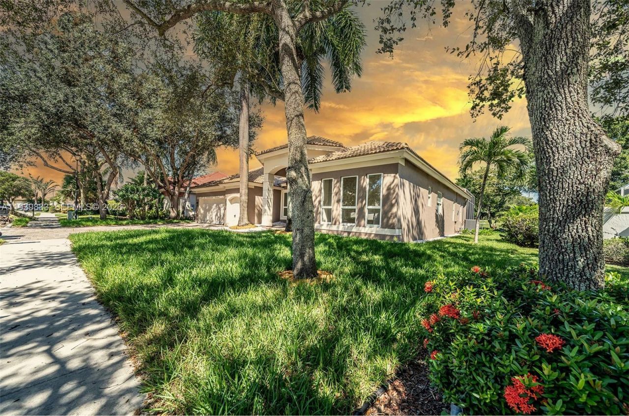 8041 Bermuda Point Ln, Davie, FL 33328 Photo